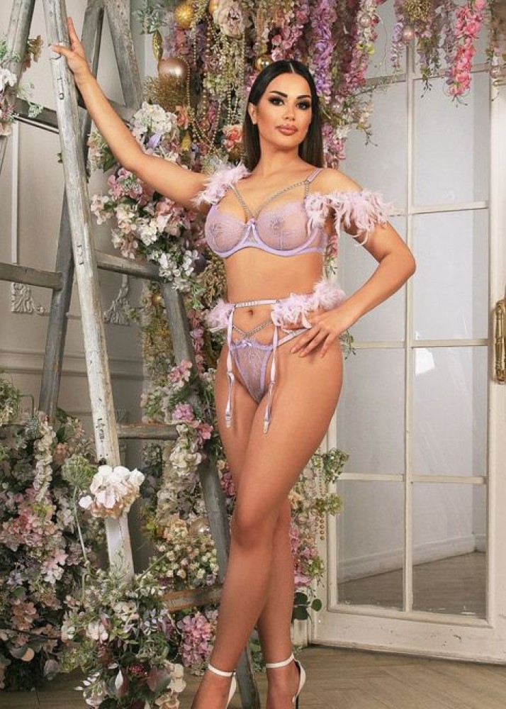 Индивидуалка Адель фото № 2 в городе Елабуга